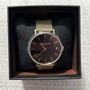 Unisex Gold Coach watch